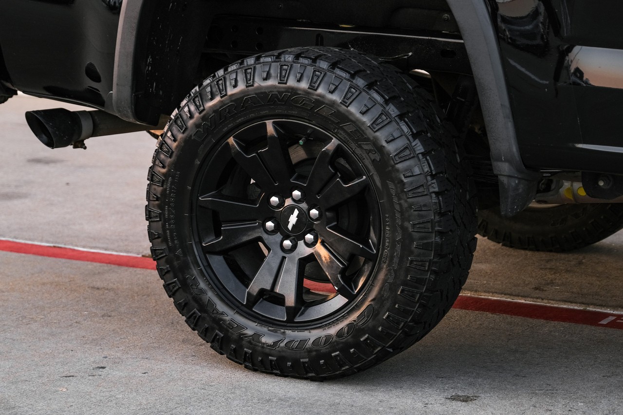 Chevrolet Colorado Vehicle Main Gallery Image 46