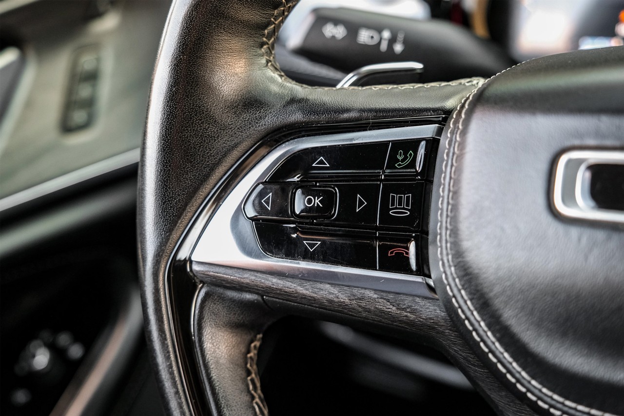 Jeep Grand Cherokee 4xe Vehicle Main Gallery Image 17