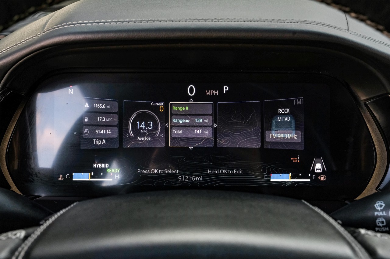 Jeep Grand Cherokee 4xe Vehicle Main Gallery Image 19