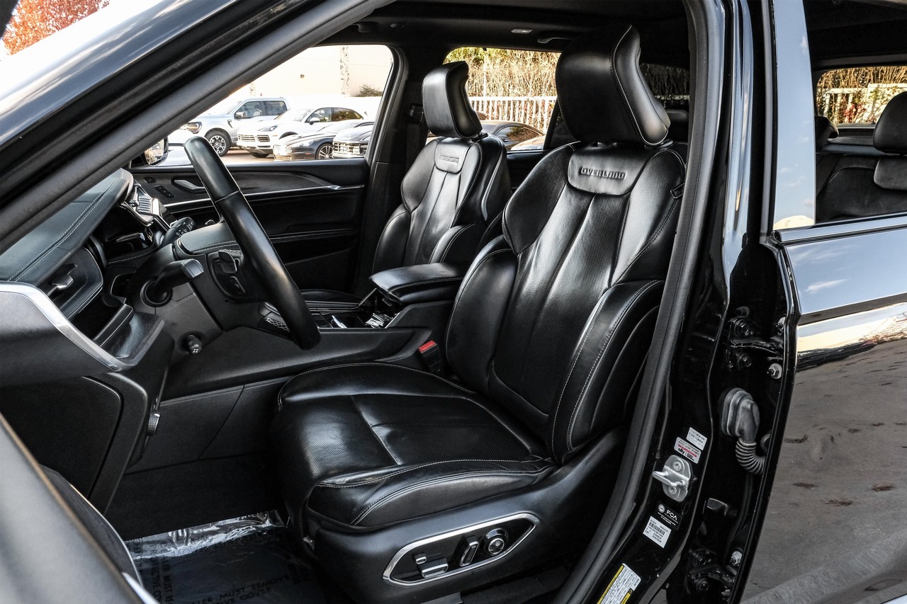 Jeep Grand Cherokee 4xe Vehicle Main Gallery Image 35