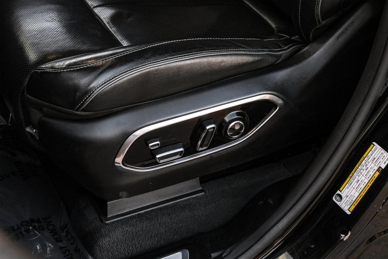 Jeep Grand Cherokee 4xe Vehicle Main Gallery Image 36