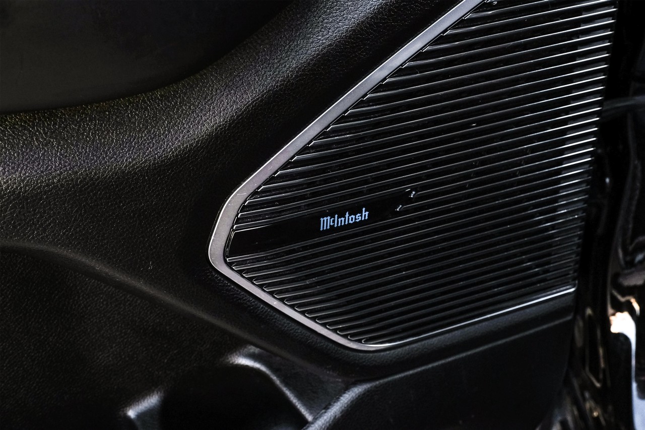 Jeep Grand Cherokee 4xe Vehicle Main Gallery Image 56