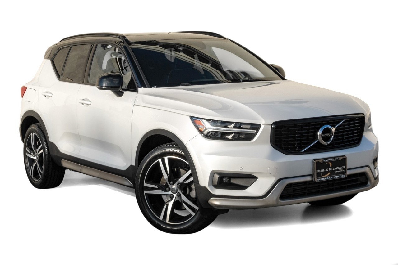 Volvo XC40 Vehicle Main Gallery Image 07