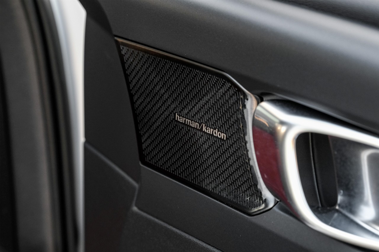 Volvo XC40 Vehicle Main Gallery Image 49