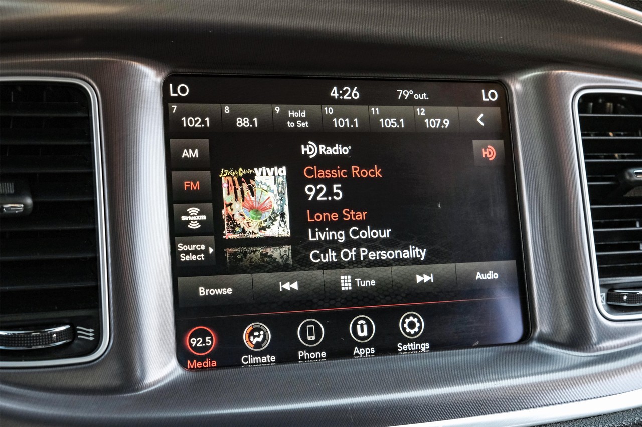 Dodge Charger Vehicle Main Gallery Image 27