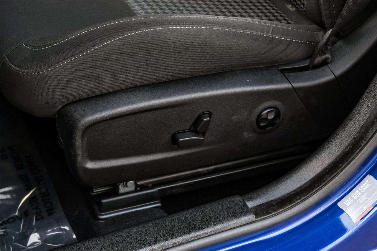 Dodge Charger Vehicle Main Gallery Image 35