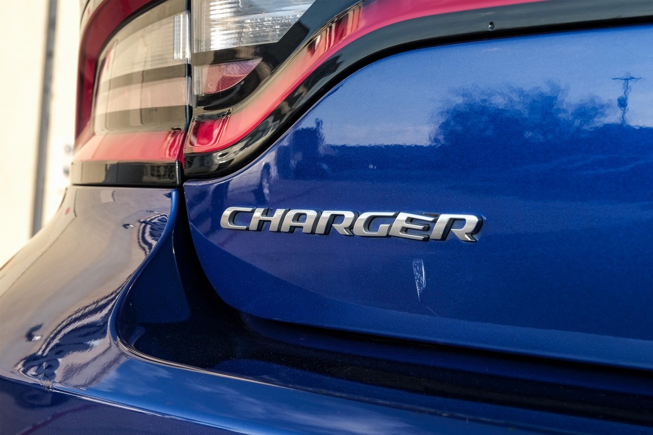 Dodge Charger Vehicle Main Gallery Image 51