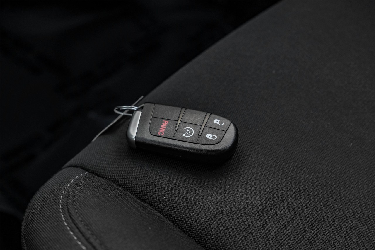 Dodge Charger Vehicle Main Gallery Image 59