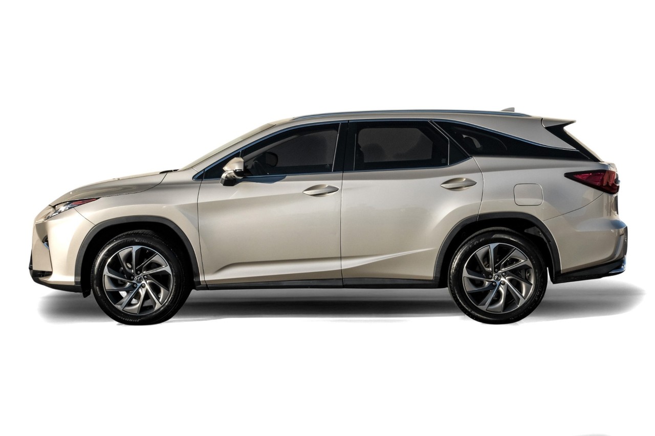 Lexus RX Vehicle Main Gallery Image 12