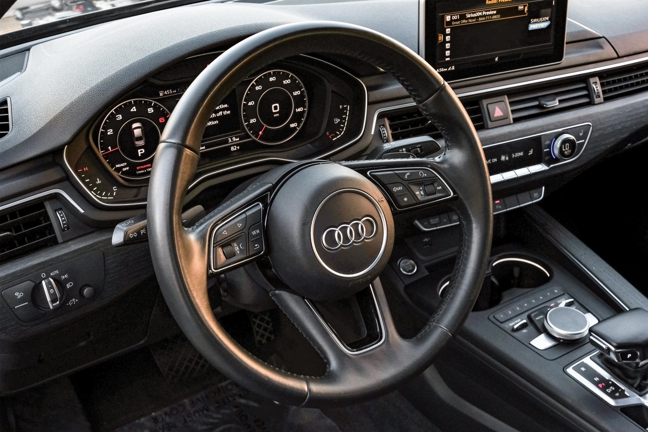 Audi A4 Vehicle Main Gallery Image 14