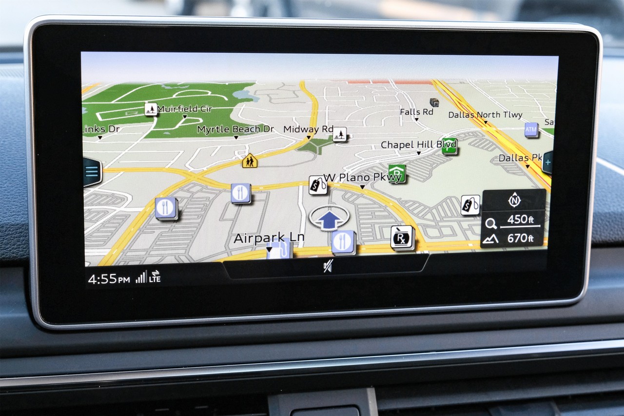 Audi A4 Vehicle Main Gallery Image 21