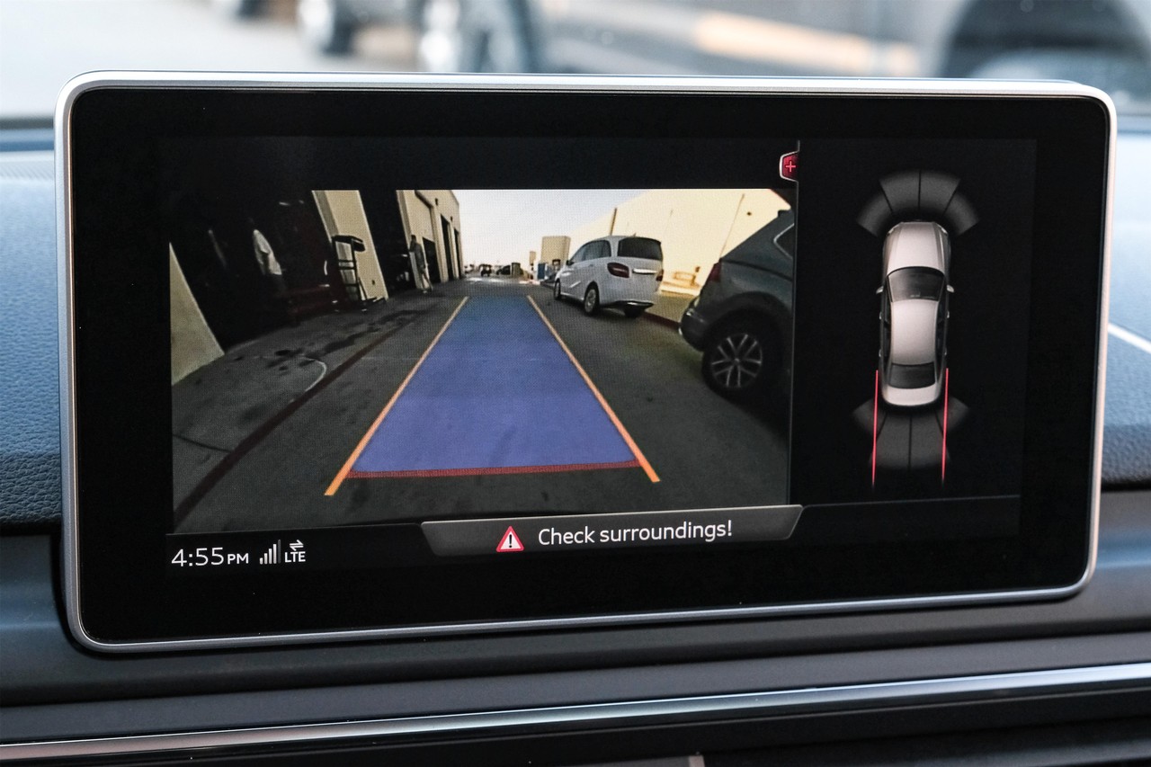 Audi A4 Vehicle Main Gallery Image 22