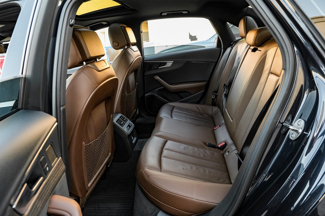 Audi A4 Vehicle Main Gallery Image 41