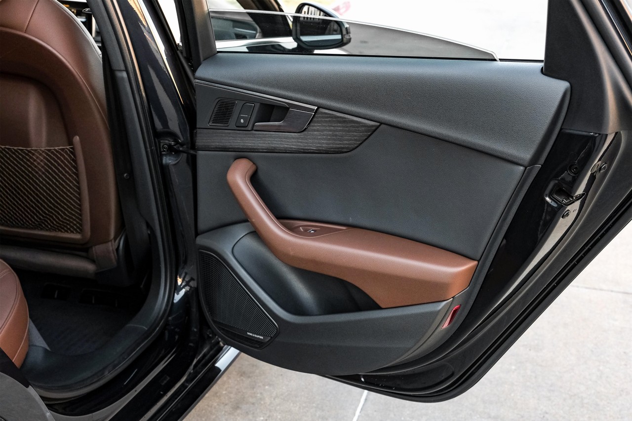 Audi A4 Vehicle Main Gallery Image 48