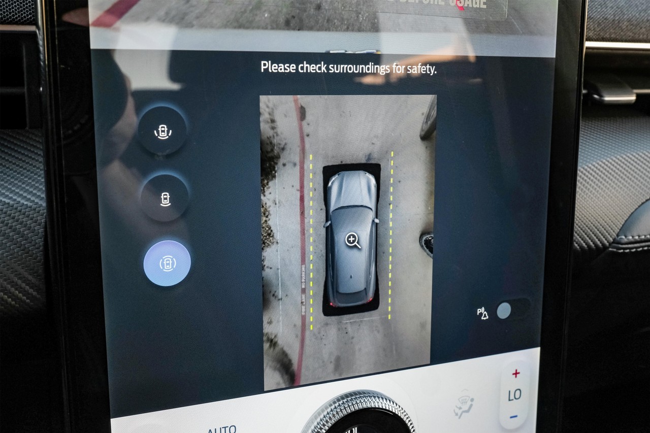 Ford Mustang Mach-E Vehicle Main Gallery Image 25