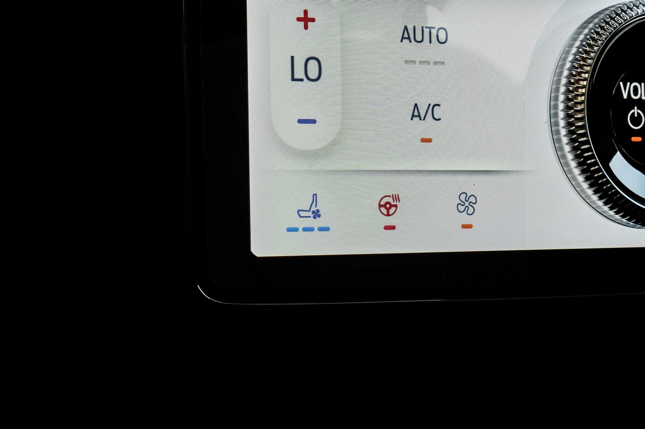 Ford Mustang Mach-E Vehicle Main Gallery Image 33