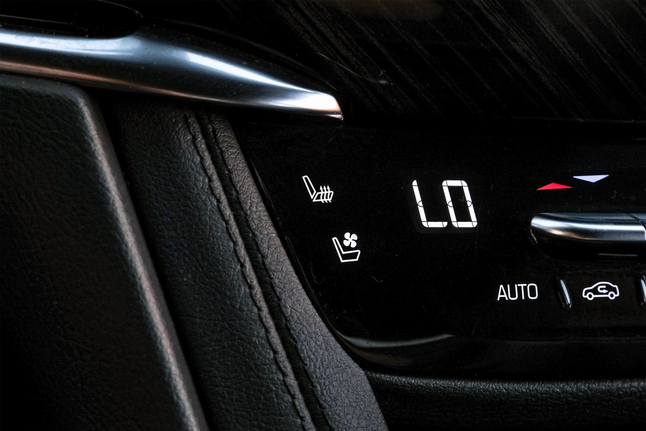 Cadillac XT6 Vehicle Main Gallery Image 26