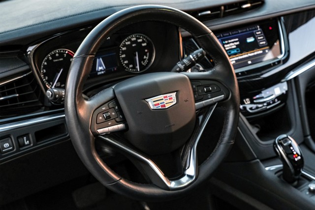 Cadillac XT6 Vehicle Main Gallery Image 14