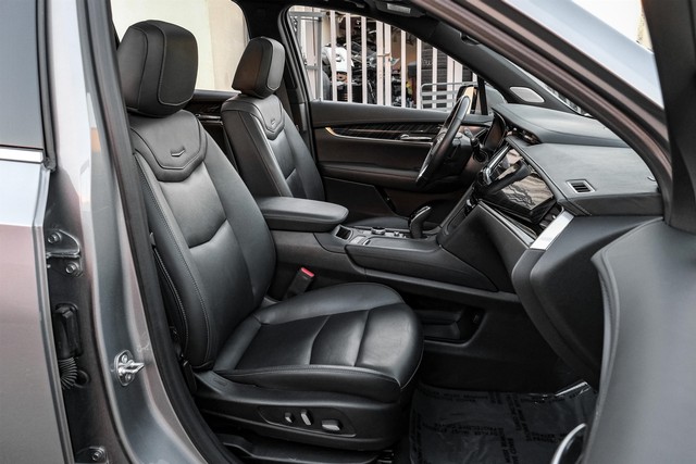 Cadillac XT6 Vehicle Main Gallery Image 35