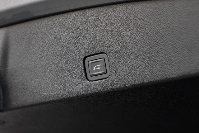 Cadillac XT6 Vehicle Main Gallery Image 65