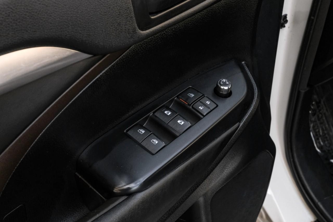 Toyota Highlander Vehicle Main Gallery Image 42