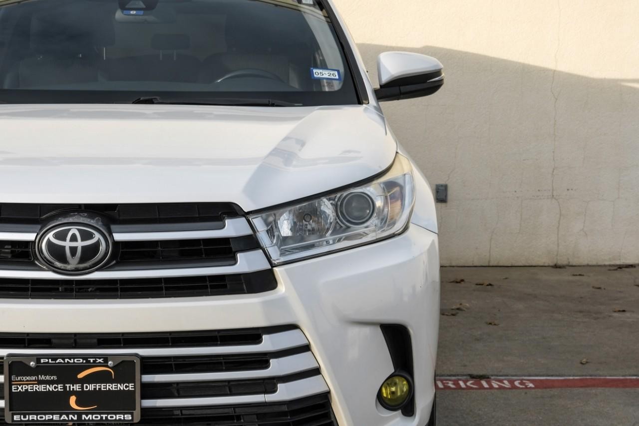 Toyota Highlander Vehicle Main Gallery Image 46