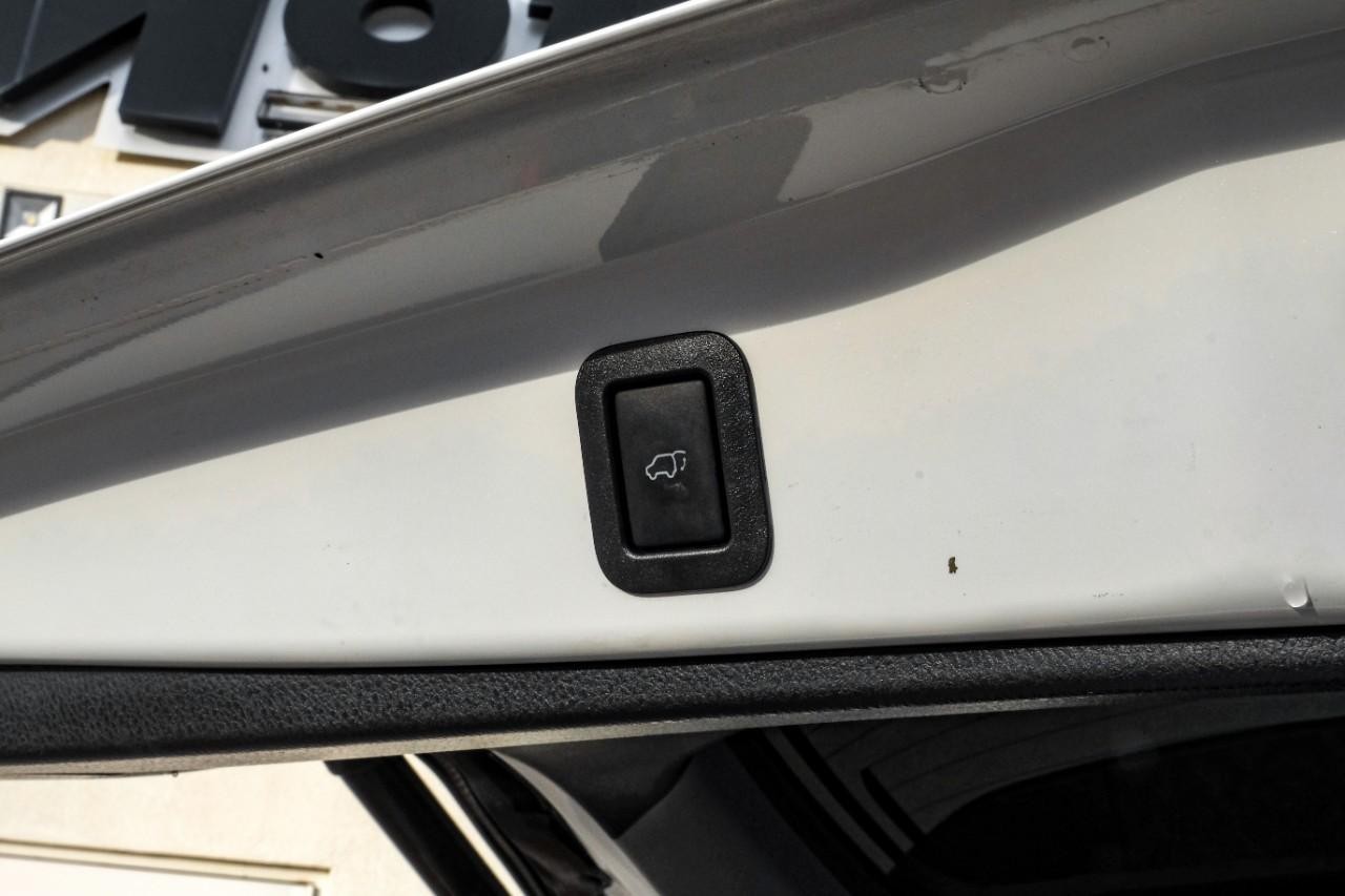 Toyota Highlander Vehicle Main Gallery Image 52
