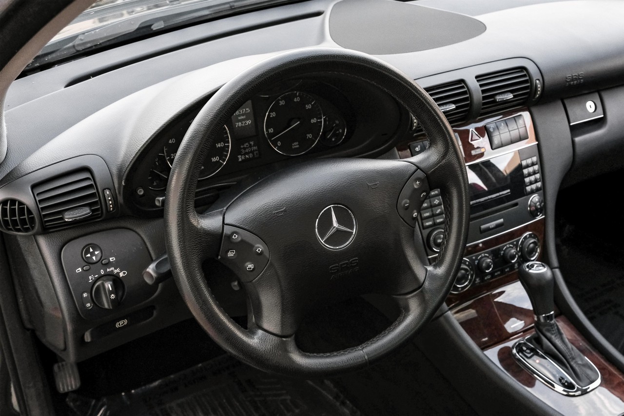 Mercedes-Benz C 280 Vehicle Main Gallery Image 15