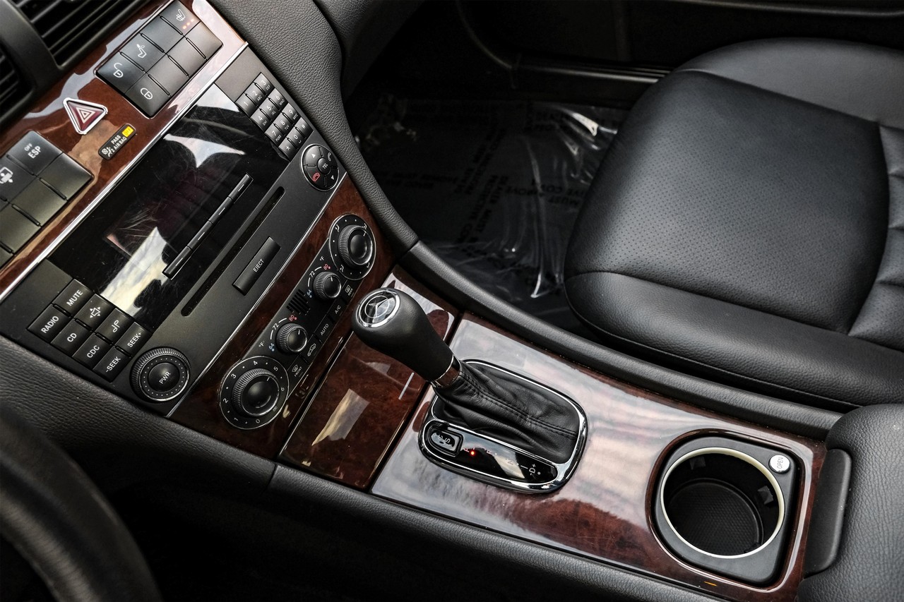 Mercedes-Benz C 280 Vehicle Main Gallery Image 22