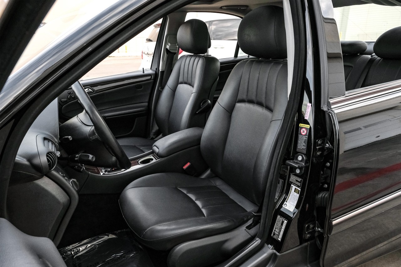 Mercedes-Benz C 280 Vehicle Main Gallery Image 26