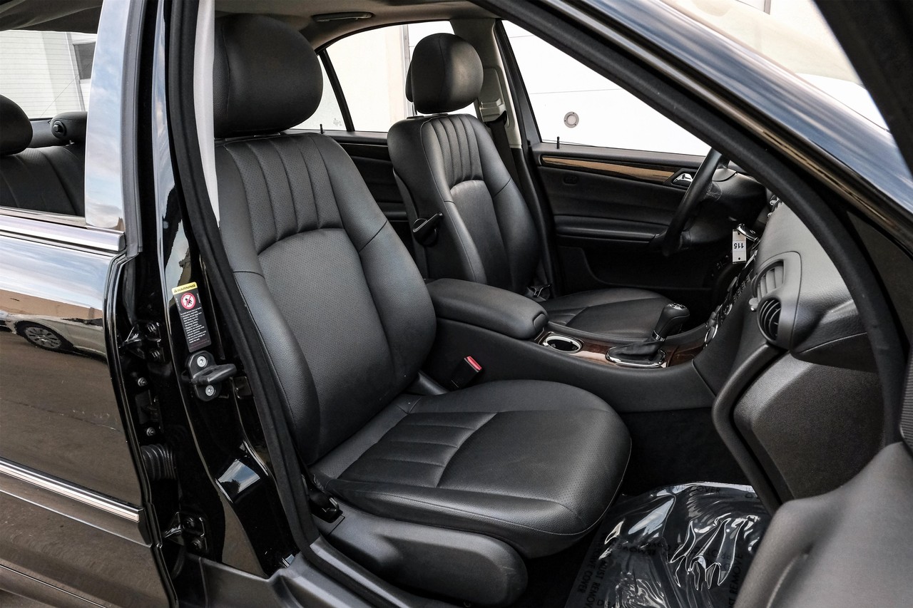 Mercedes-Benz C 280 Vehicle Main Gallery Image 28