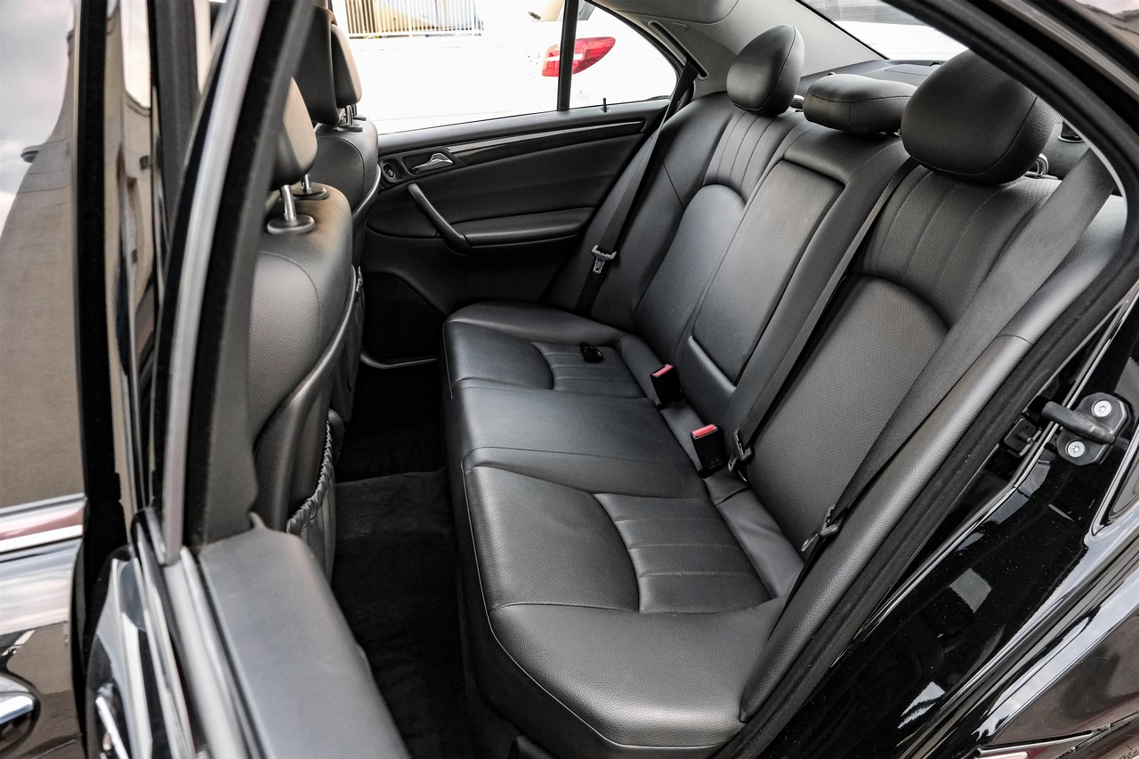 Mercedes-Benz C 280 Vehicle Main Gallery Image 33