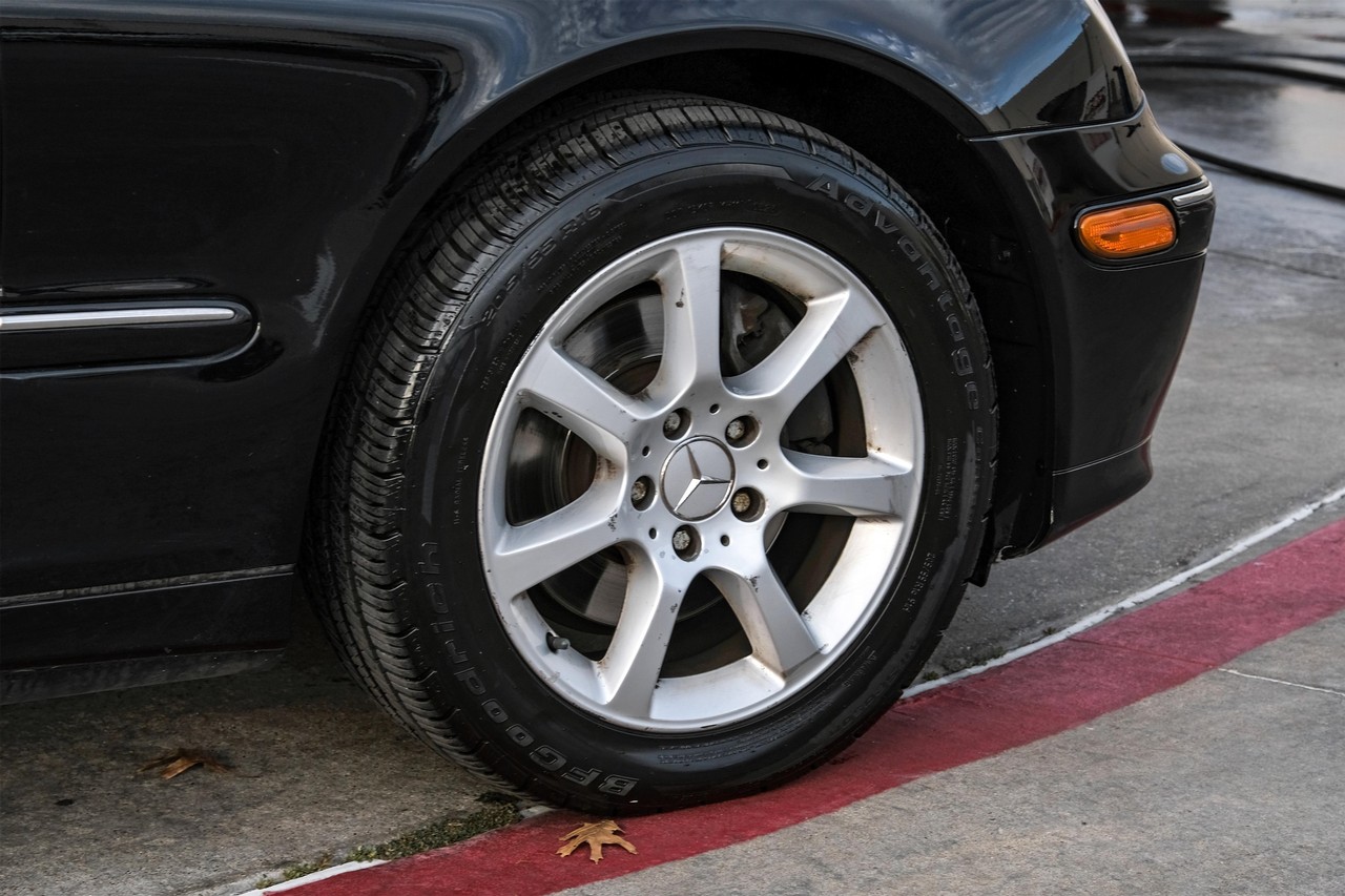 Mercedes-Benz C 280 Vehicle Main Gallery Image 50