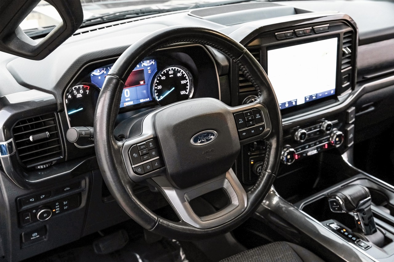 Ford F-150 Vehicle Main Gallery Image 15