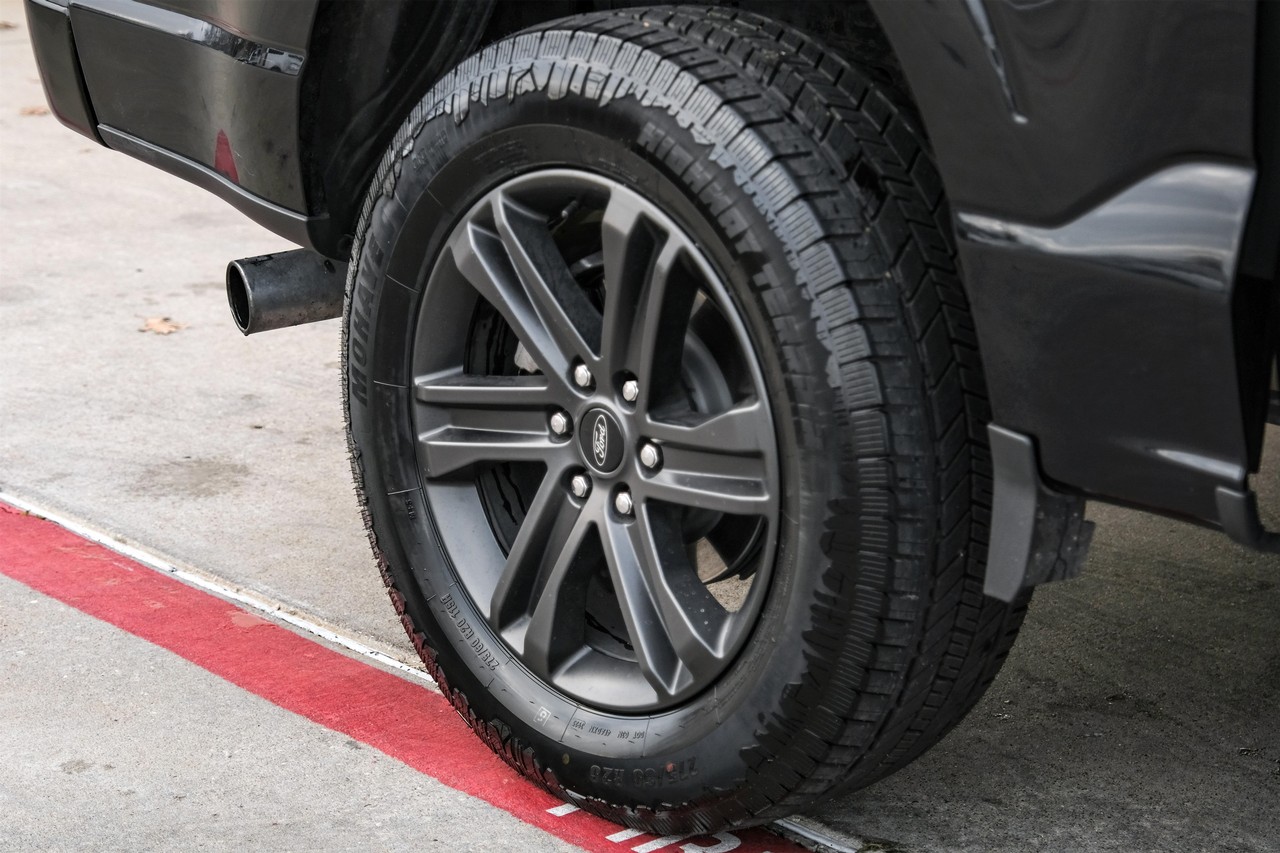 Ford F-150 Vehicle Main Gallery Image 54