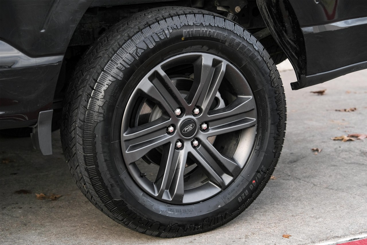 Ford F-150 Vehicle Main Gallery Image 57