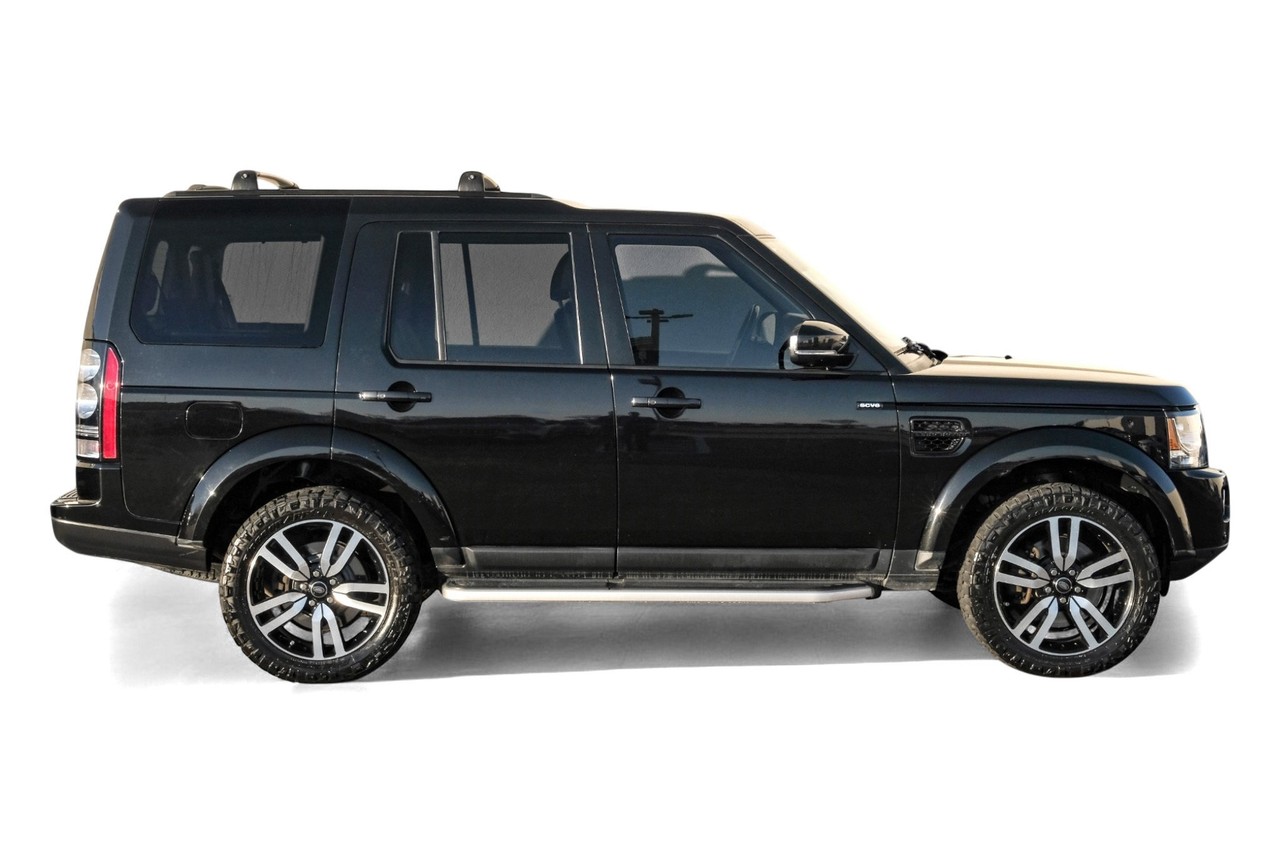 Land Rover LR4 Vehicle Main Gallery Image 08