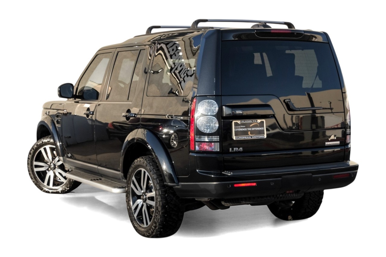 Land Rover LR4 Vehicle Main Gallery Image 11