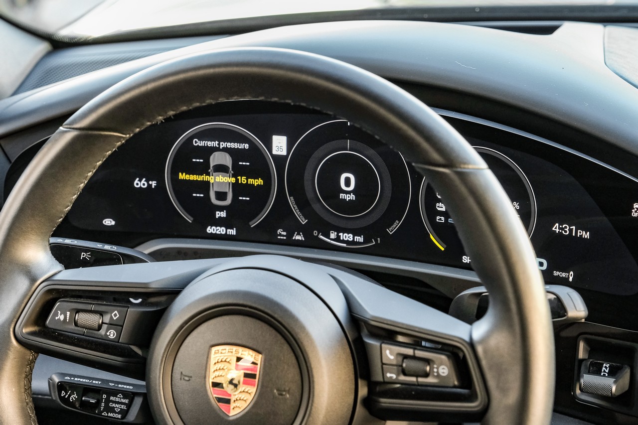 Porsche Taycan Vehicle Main Gallery Image 17