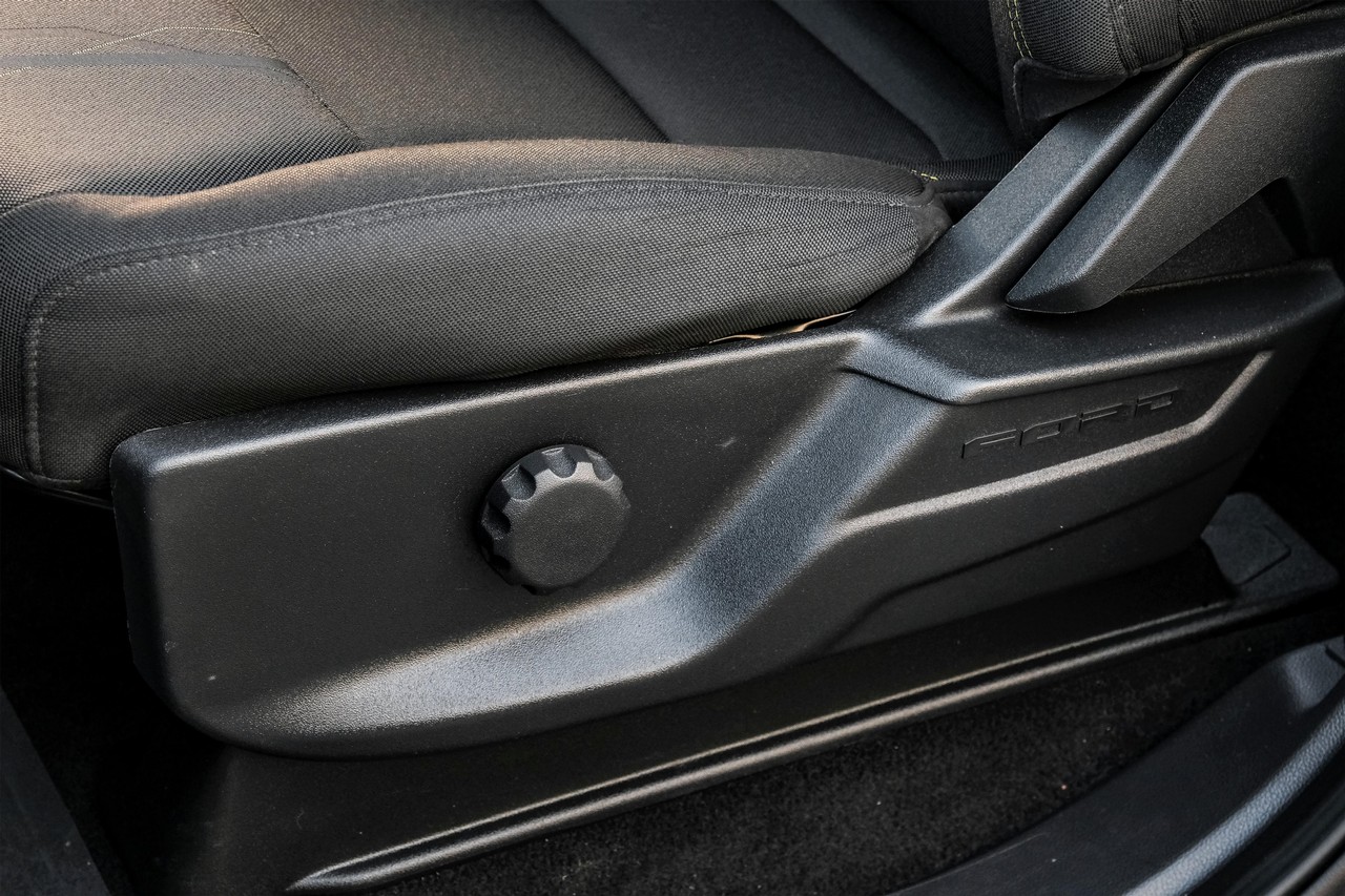 Ford F-150 Vehicle Main Gallery Image 30