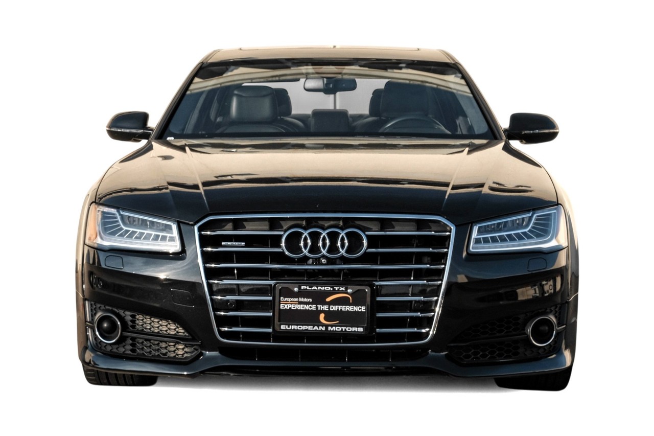 Audi A8 Vehicle Main Gallery Image 06