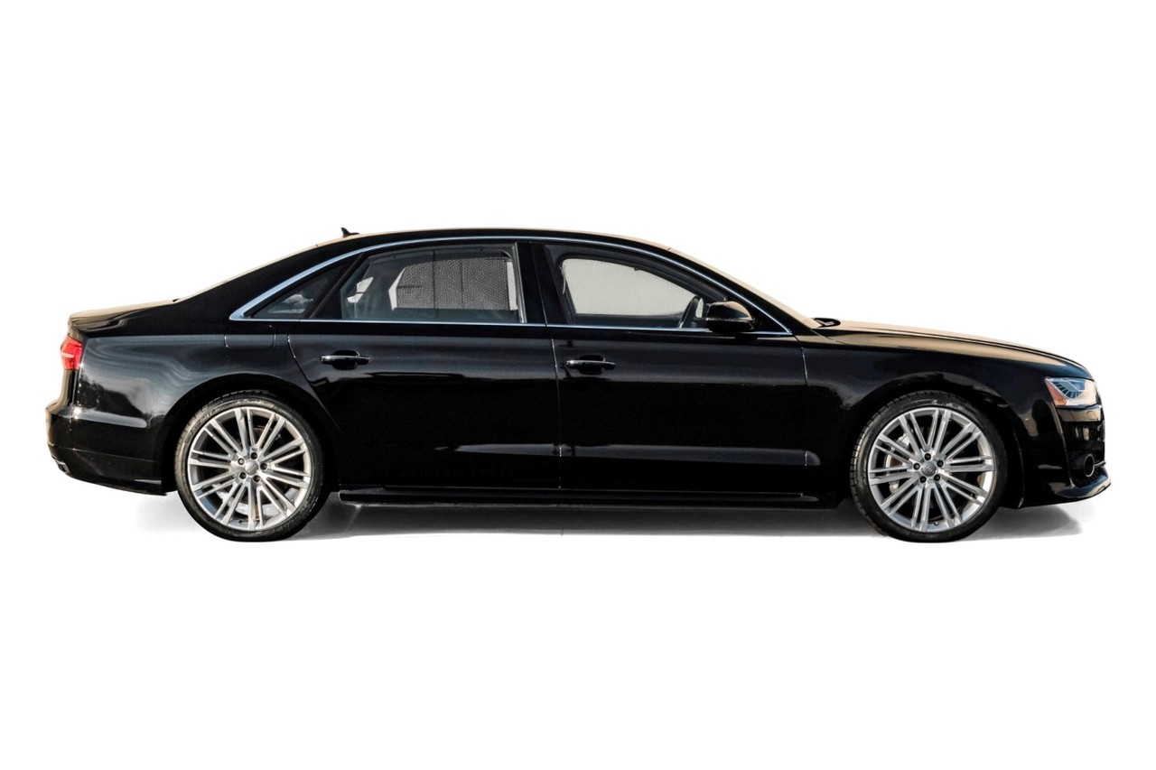 Audi A8 Vehicle Main Gallery Image 08