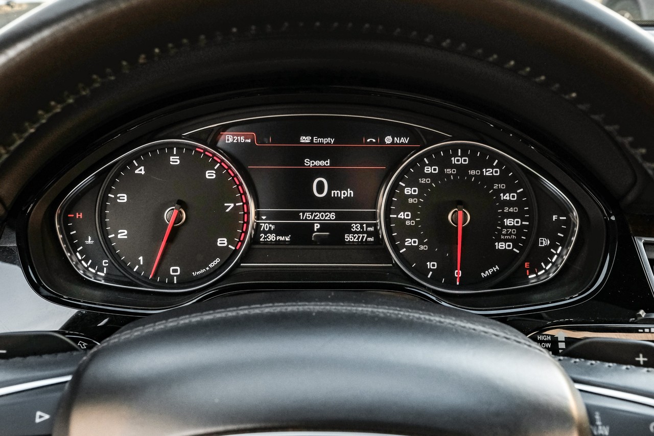 Audi A8 Vehicle Main Gallery Image 21