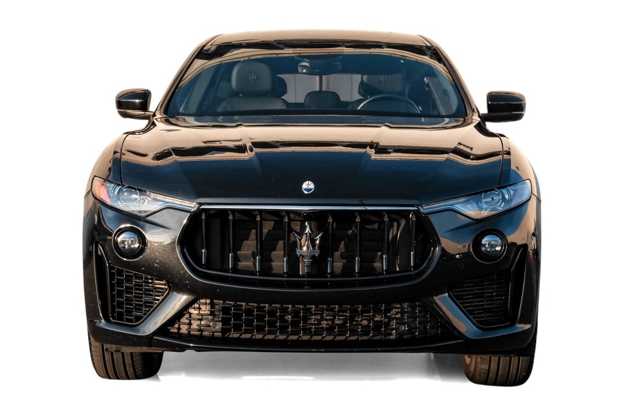 Maserati Levante Vehicle Main Gallery Image 06