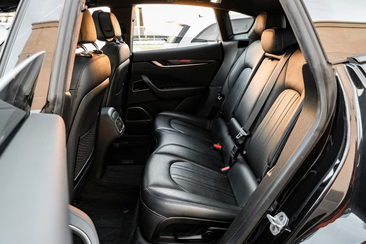 Maserati Levante Vehicle Main Gallery Image 41