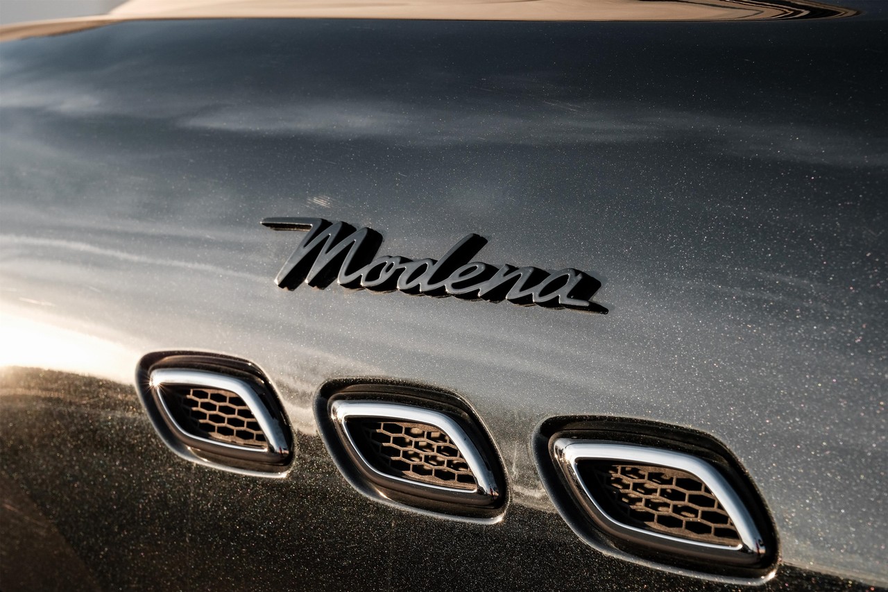 Maserati Levante Vehicle Main Gallery Image 52