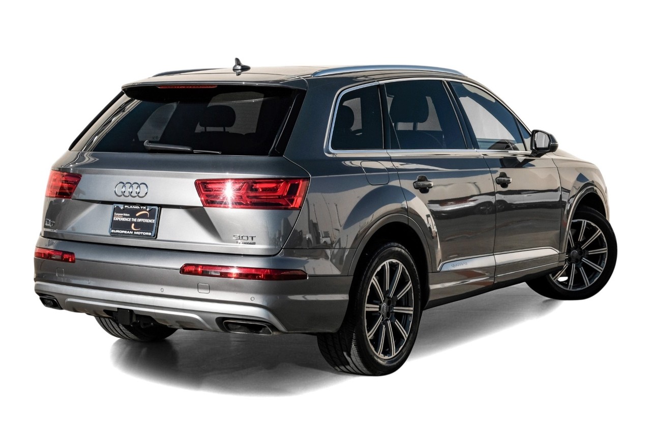 Audi Q7 Vehicle Main Gallery Image 09