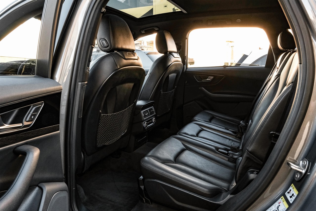 Audi Q7 Vehicle Main Gallery Image 39