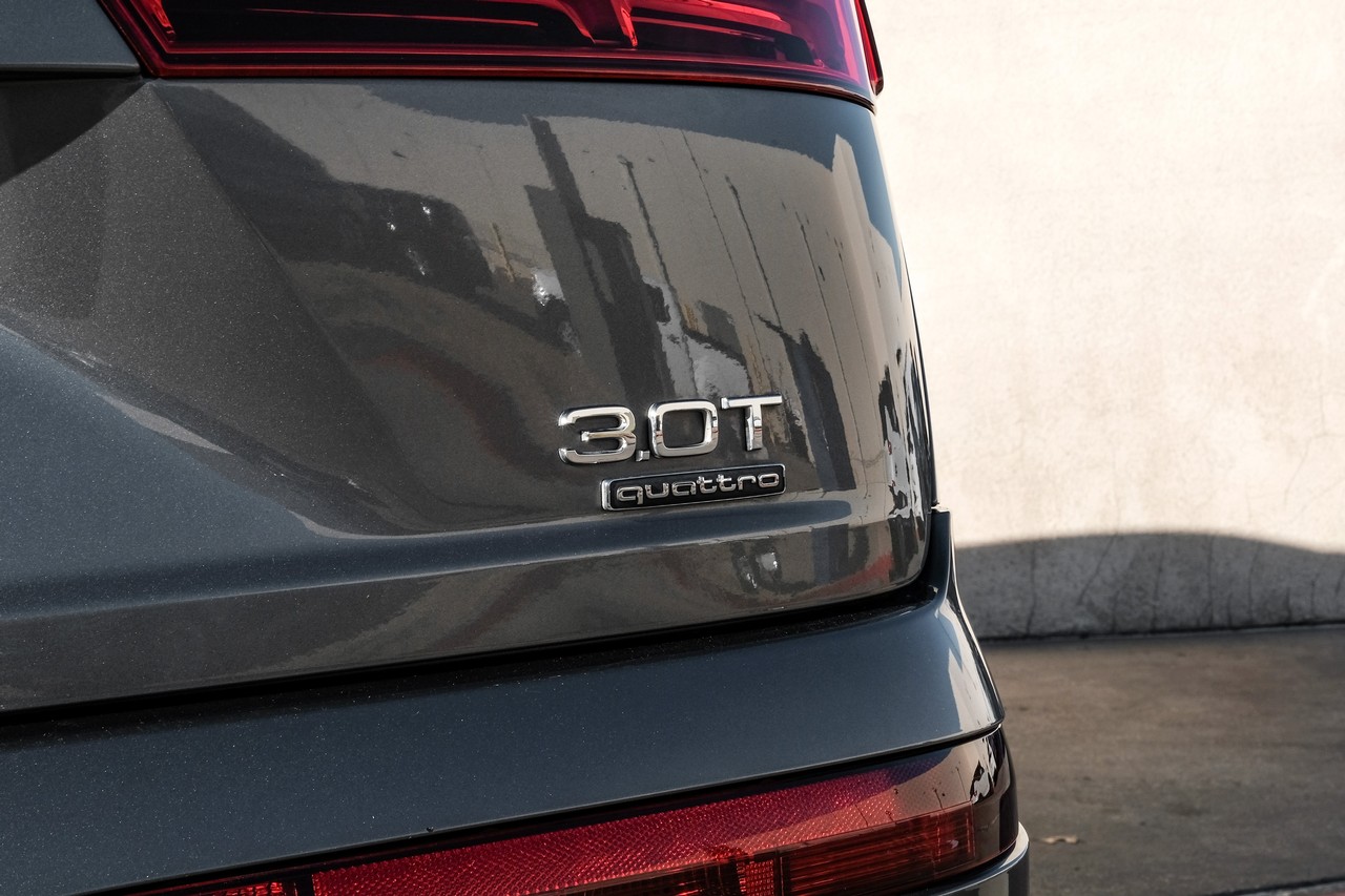 Audi Q7 Vehicle Main Gallery Image 52