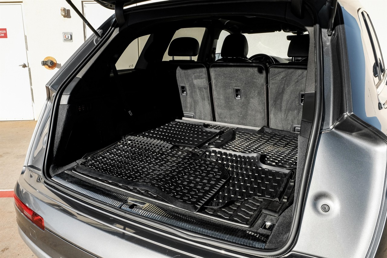 Audi Q7 Vehicle Main Gallery Image 53